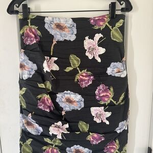Nicole Miller Black Pencil Skirt with Floral Design